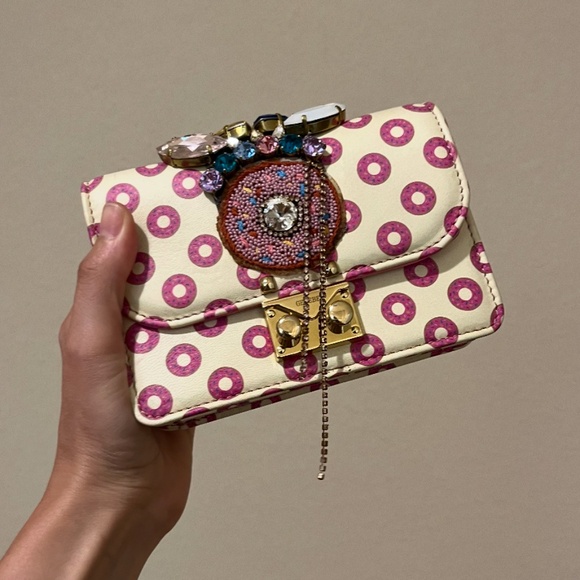 Gedebe Donut Print Embellished Cross-body - Picture 9 of 9
